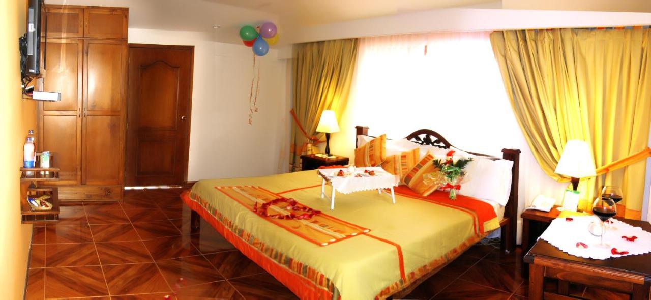 Hotel El Faro Del 18 Cali Esterno foto